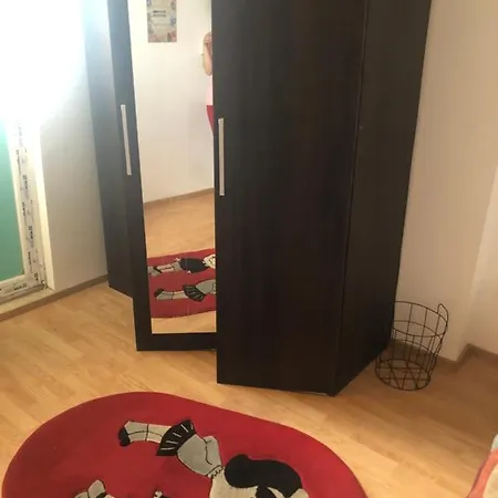 Apartment Place *